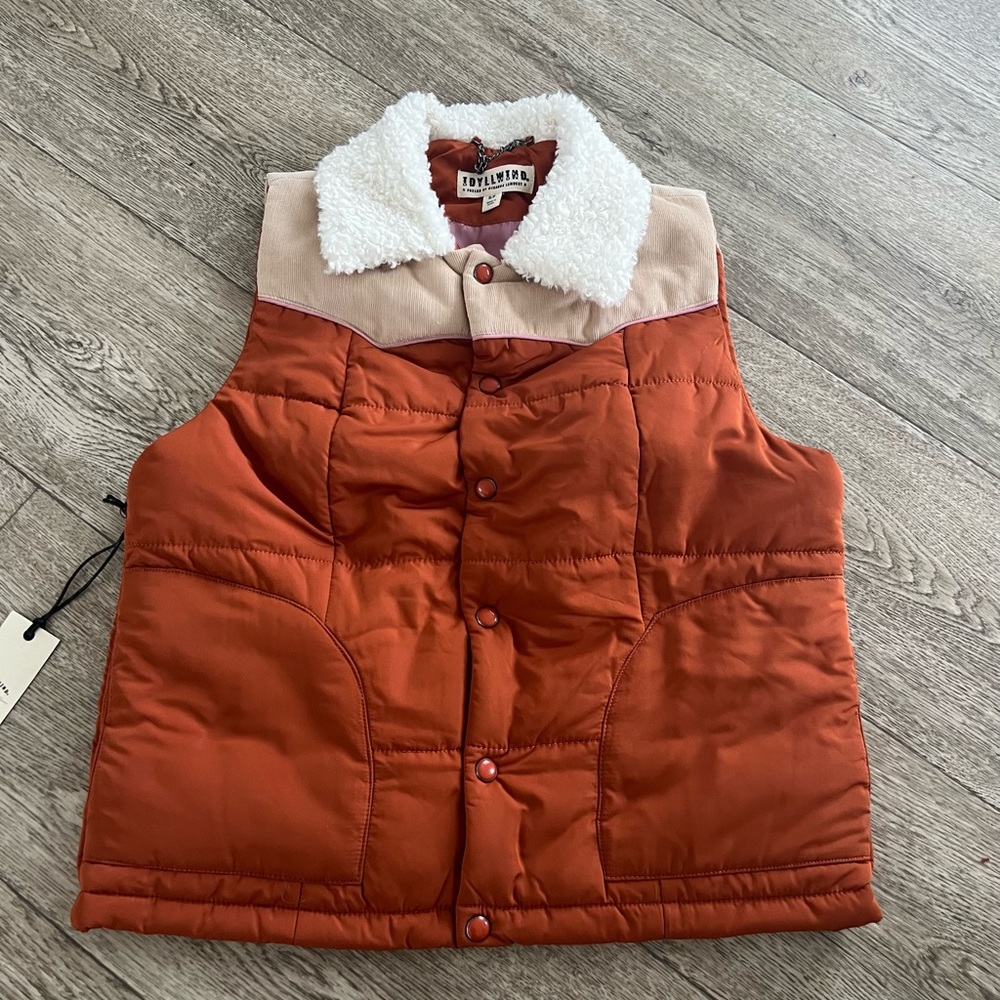 Idyllwind Rust Orange & Cream Puffer Vest with Sherpa Collar
